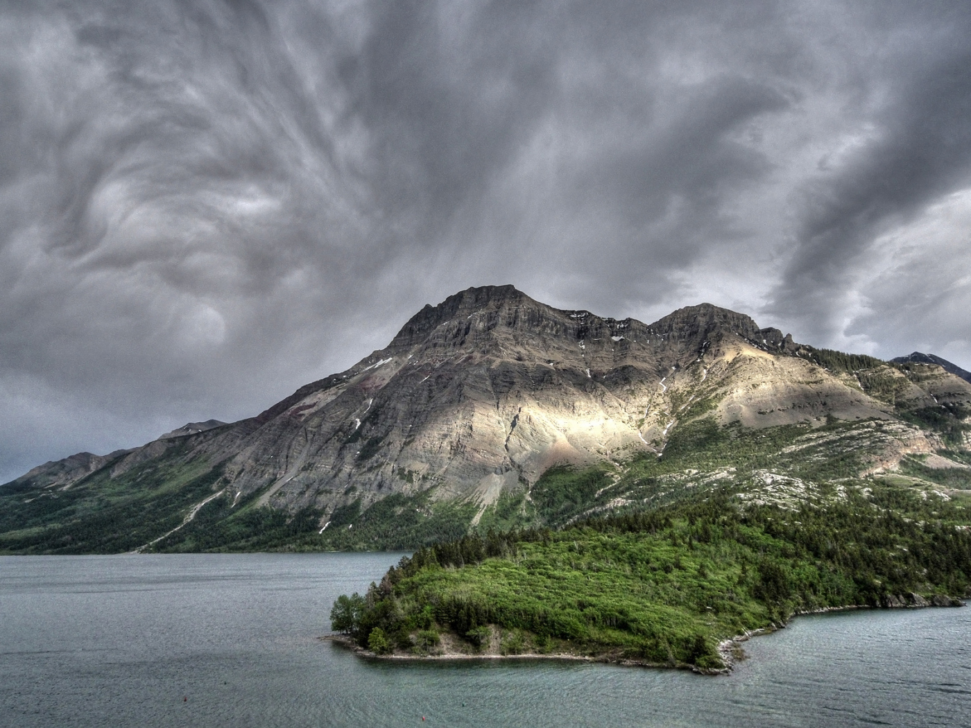 Вид на великую гору