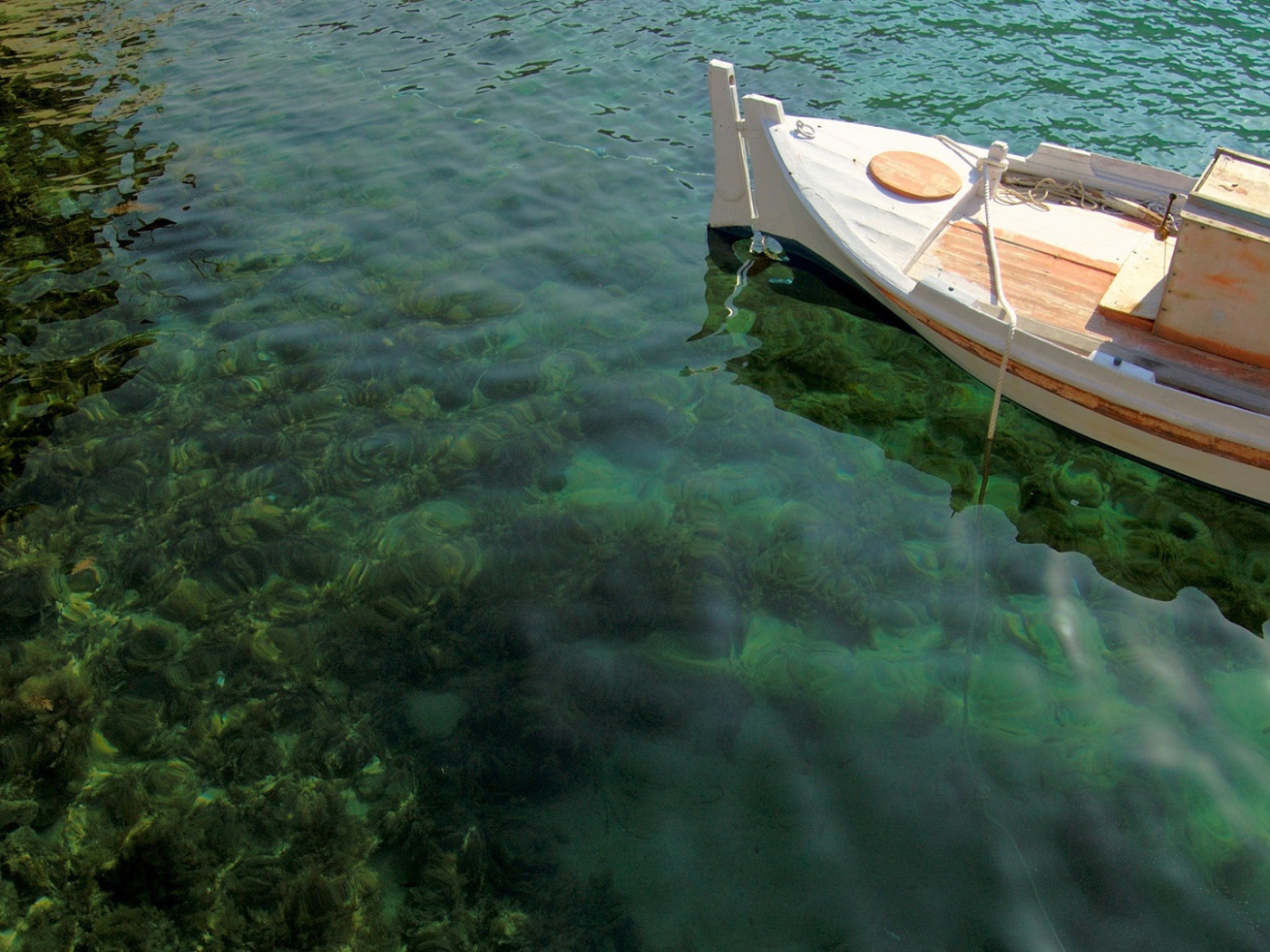 Рыбацкая лодка