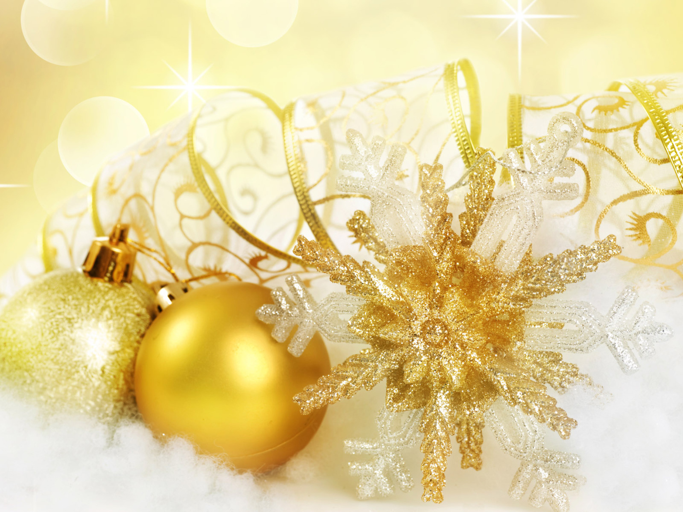 Шары на елку