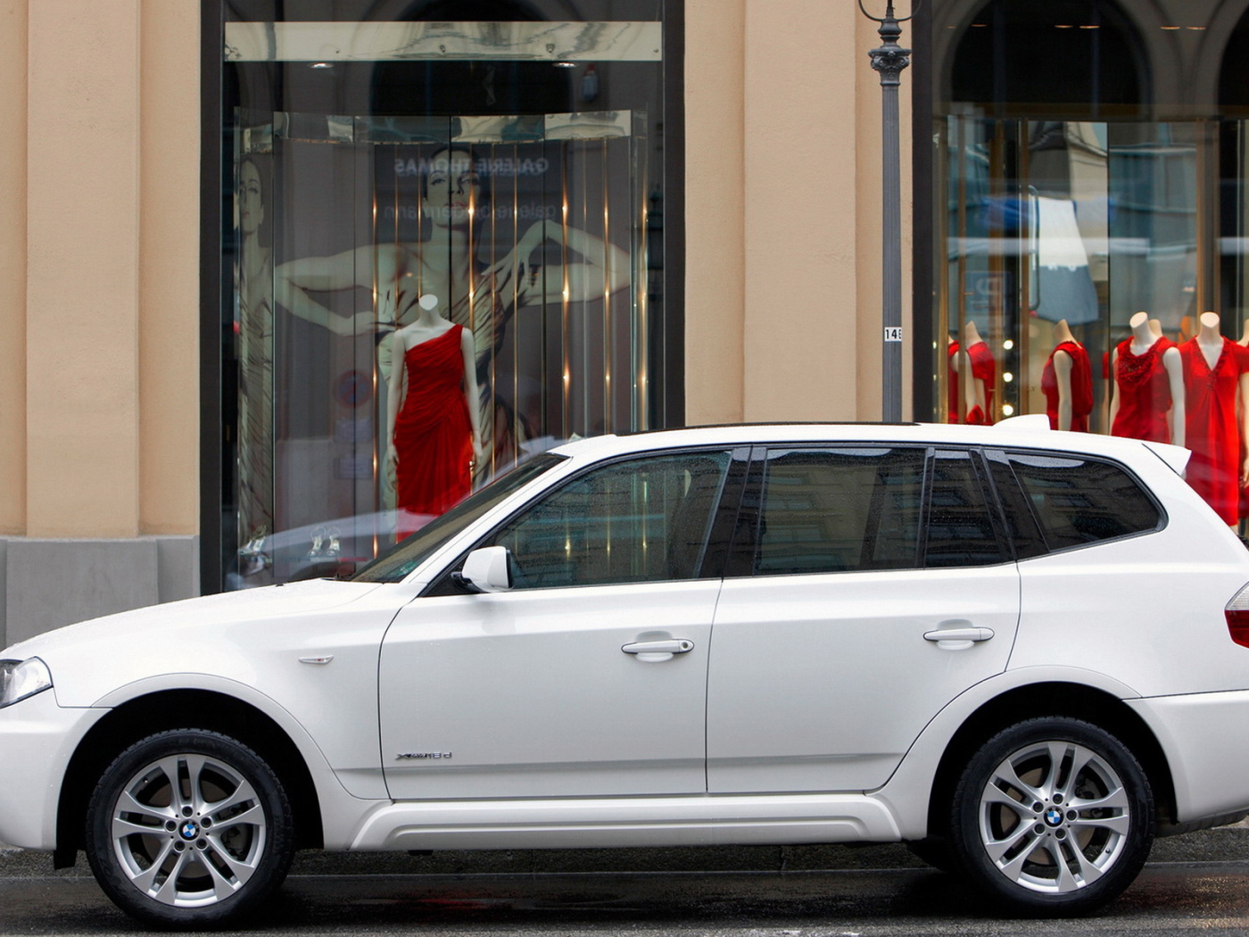 БМВ Х3 в белоснежном цвете