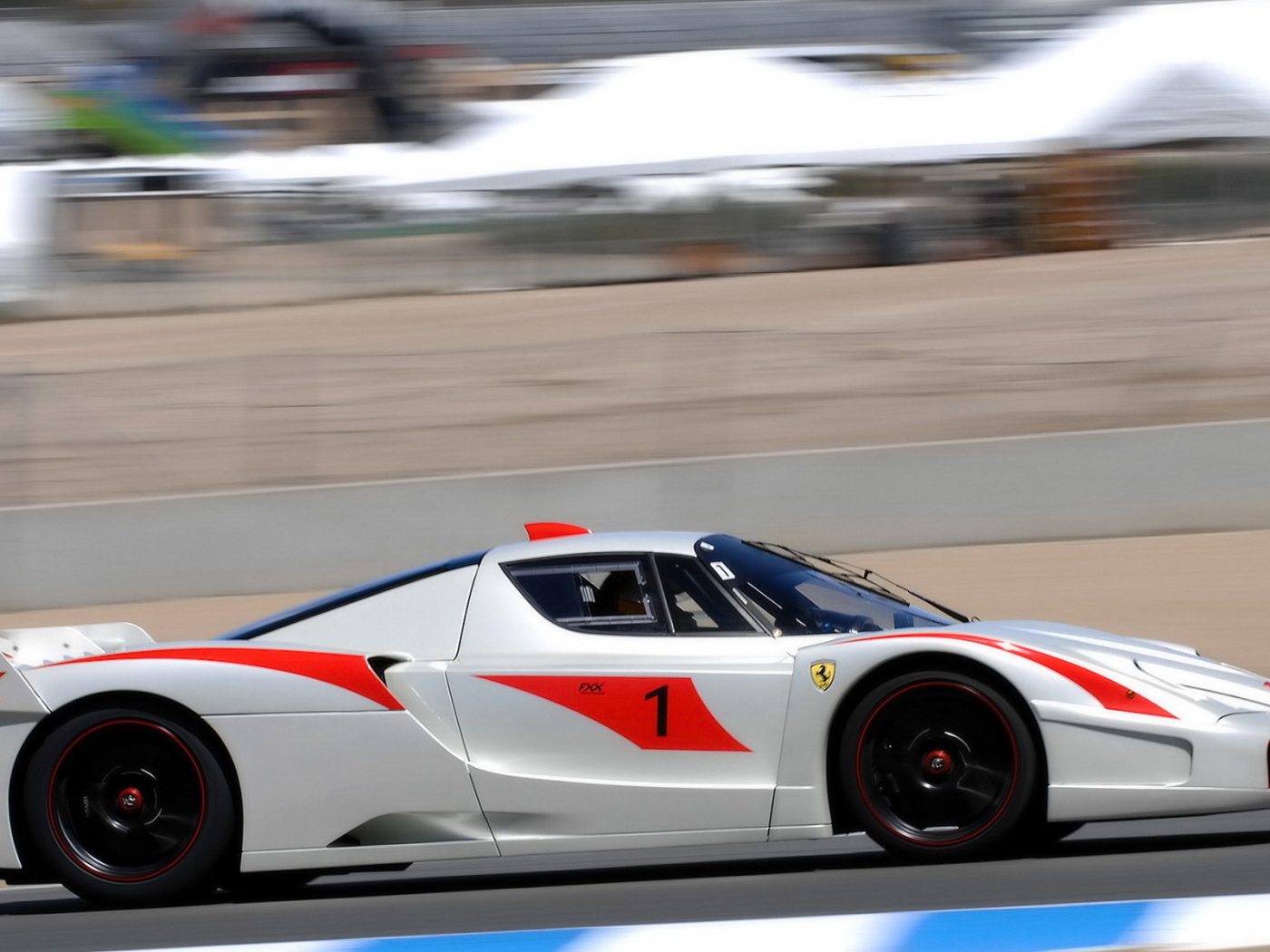 Феррари FXX на гонке