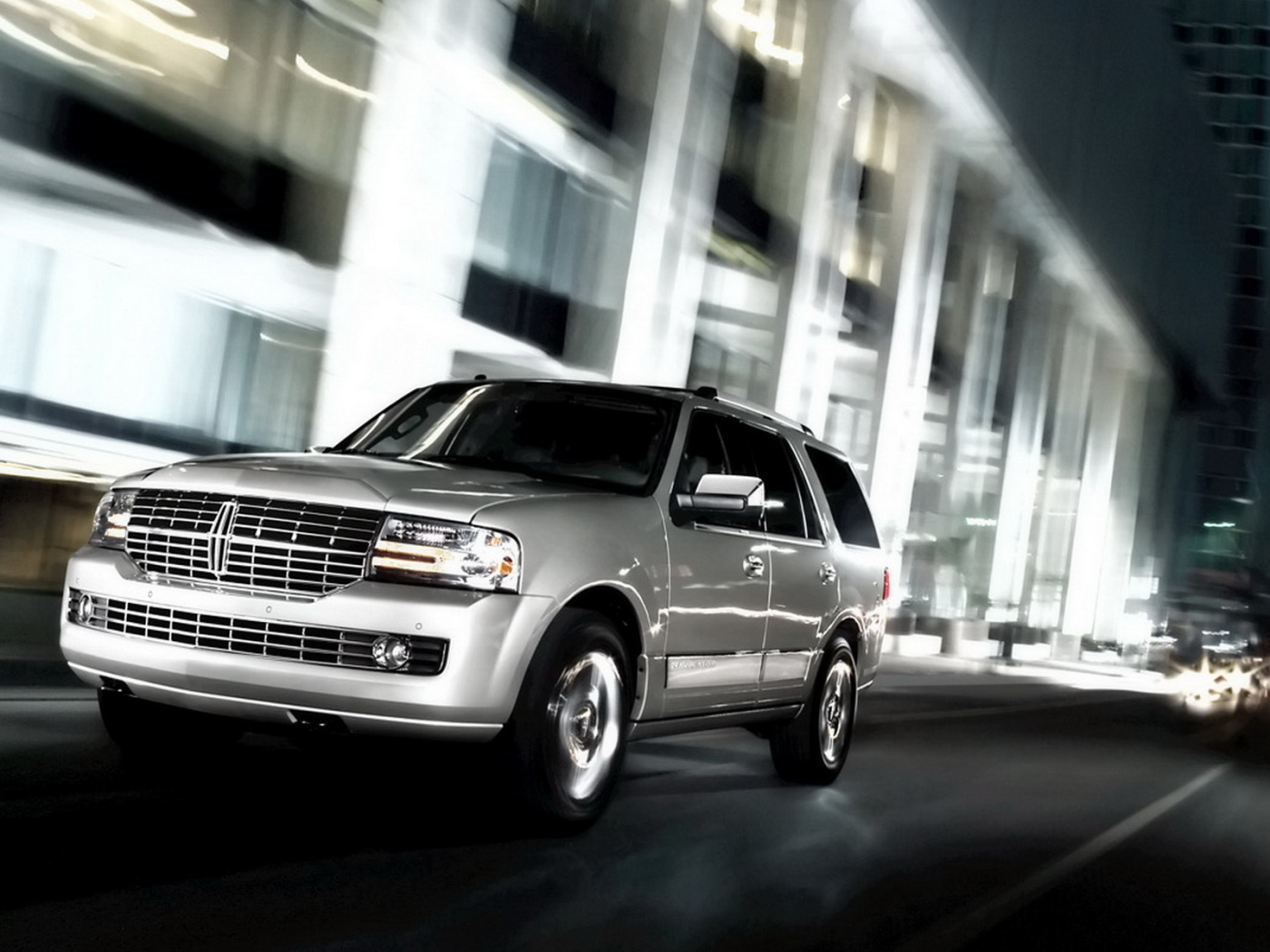 Новый Линкольн Навигатор