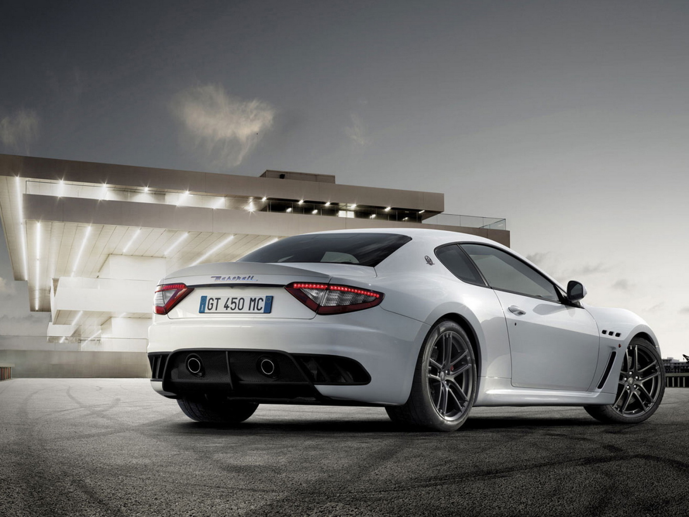 Мазерати Грантуризмо