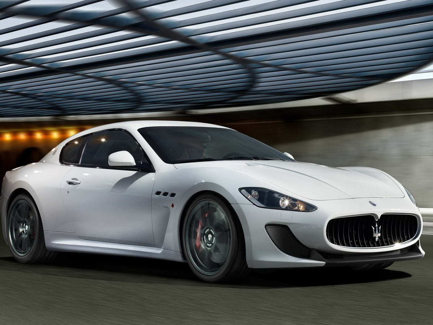 Maserati-GranTurismo 2012
