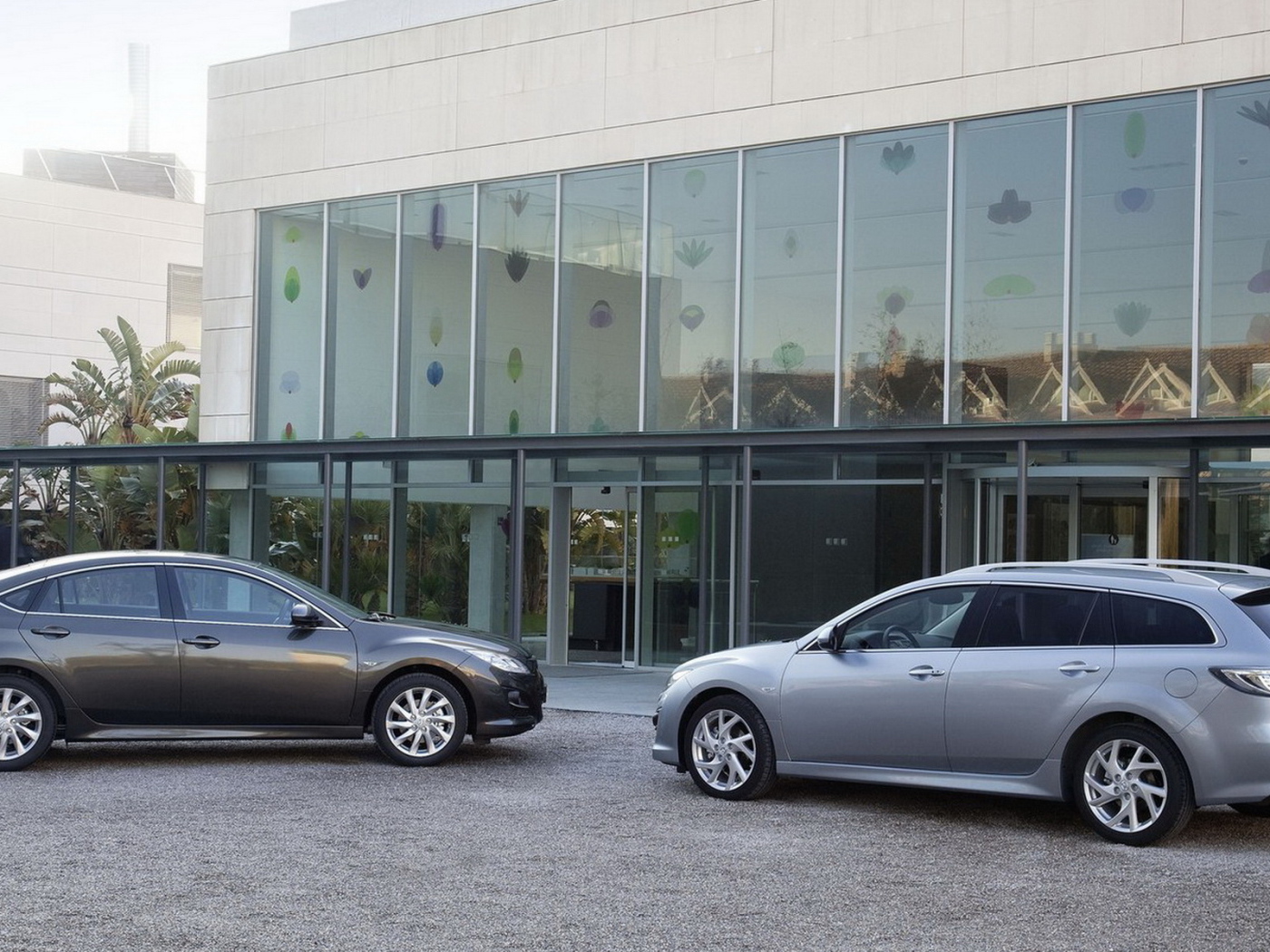 Мазда 6 седан и  универсал