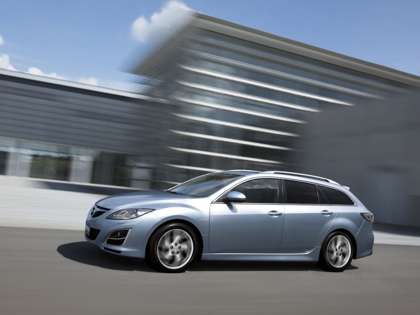 Мазда 6 универсал