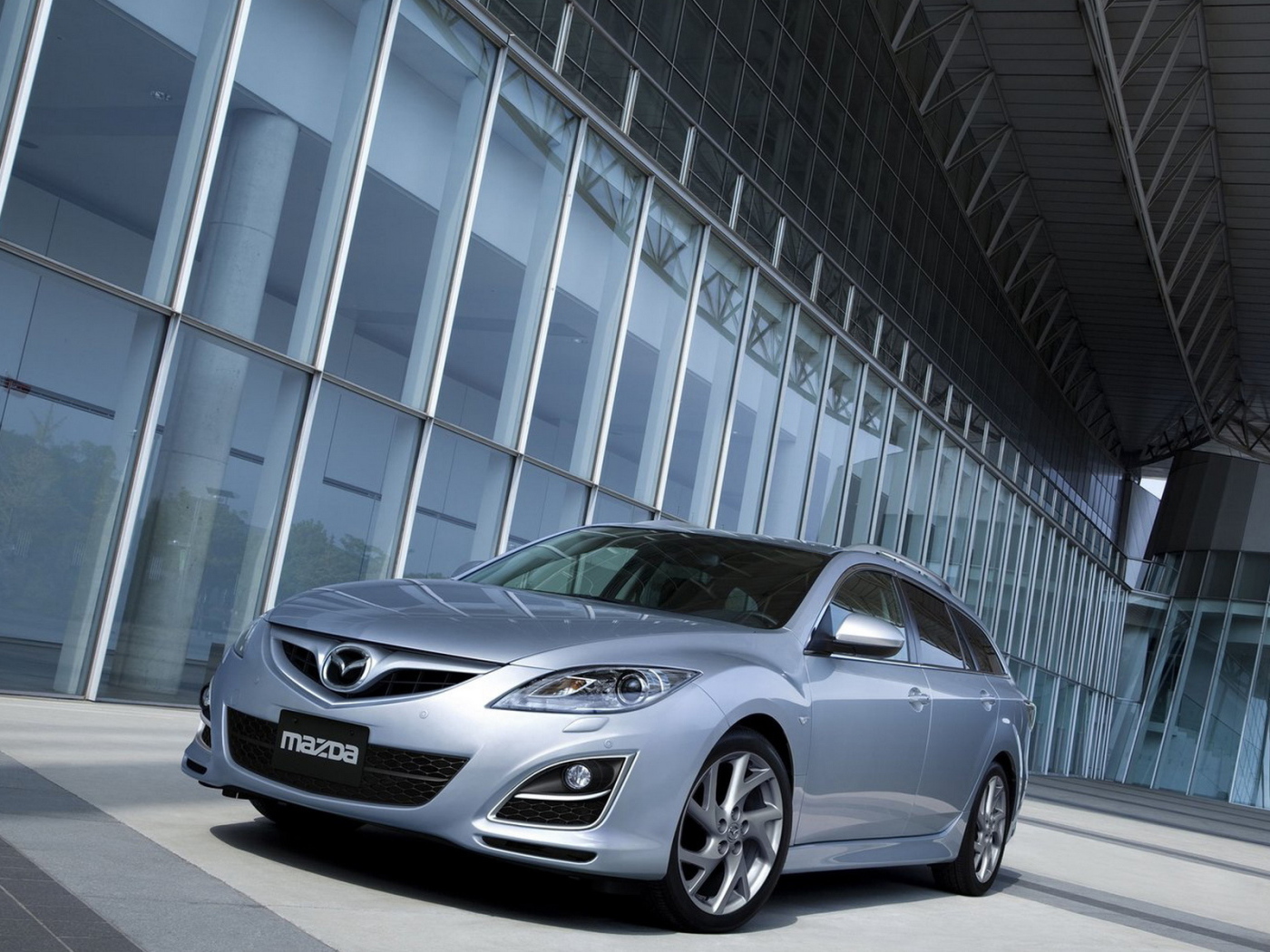 Спортивная Мазда 6 универсал