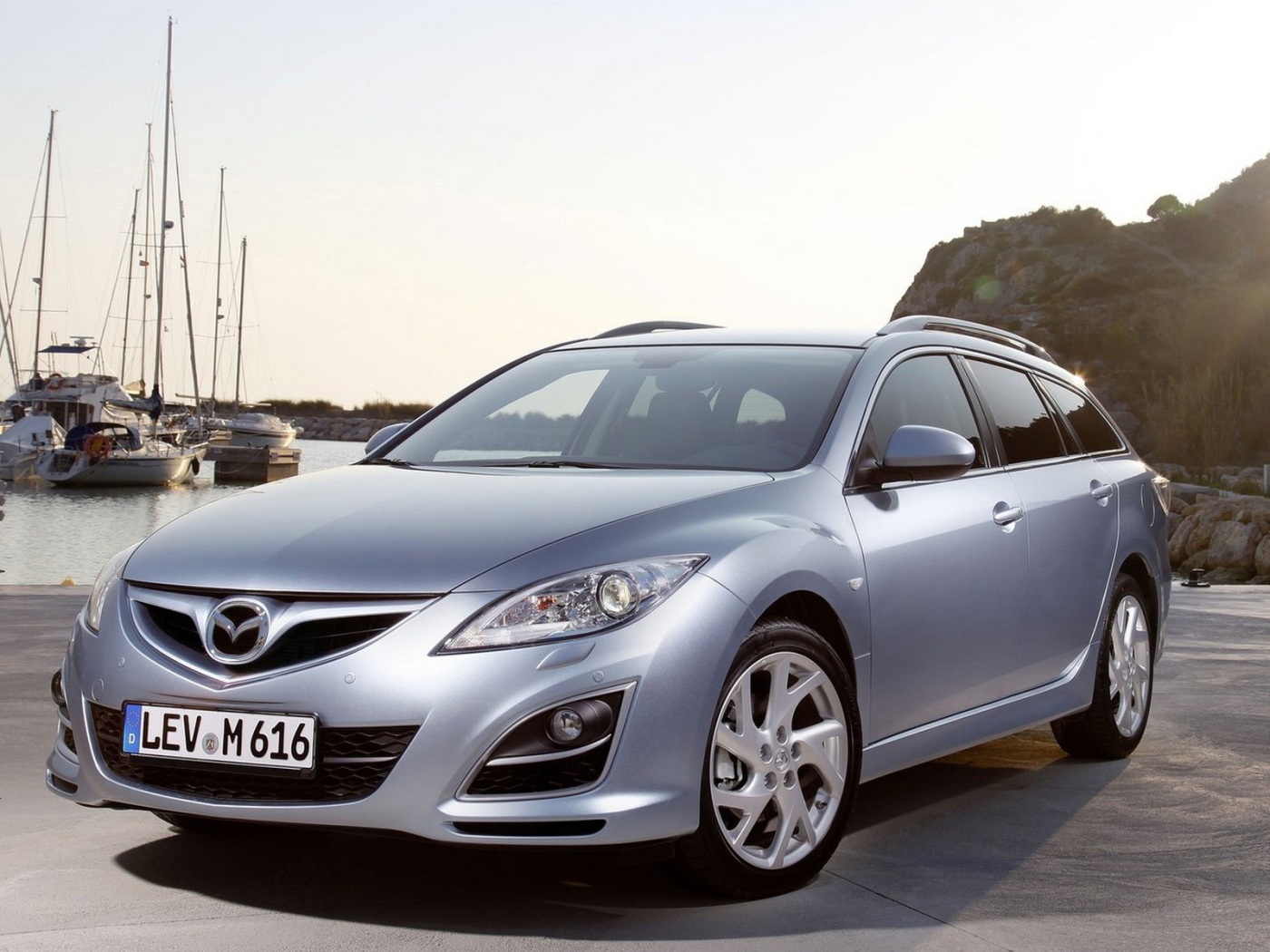 Спортивный универсал Мазда 6