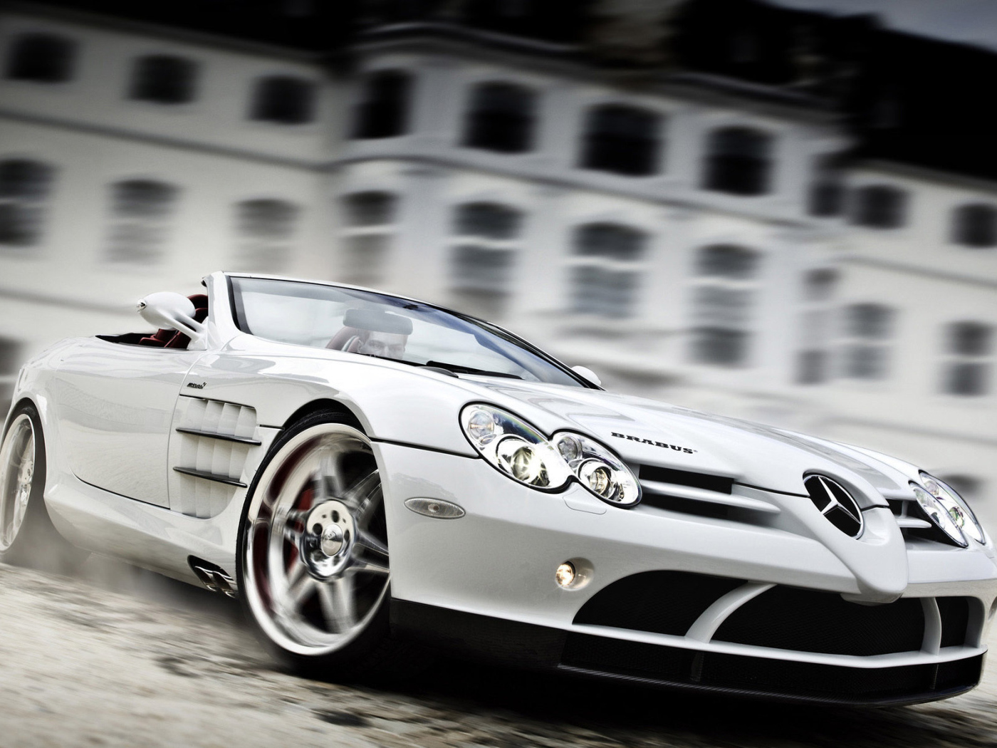 Мерседес Бенц SLR