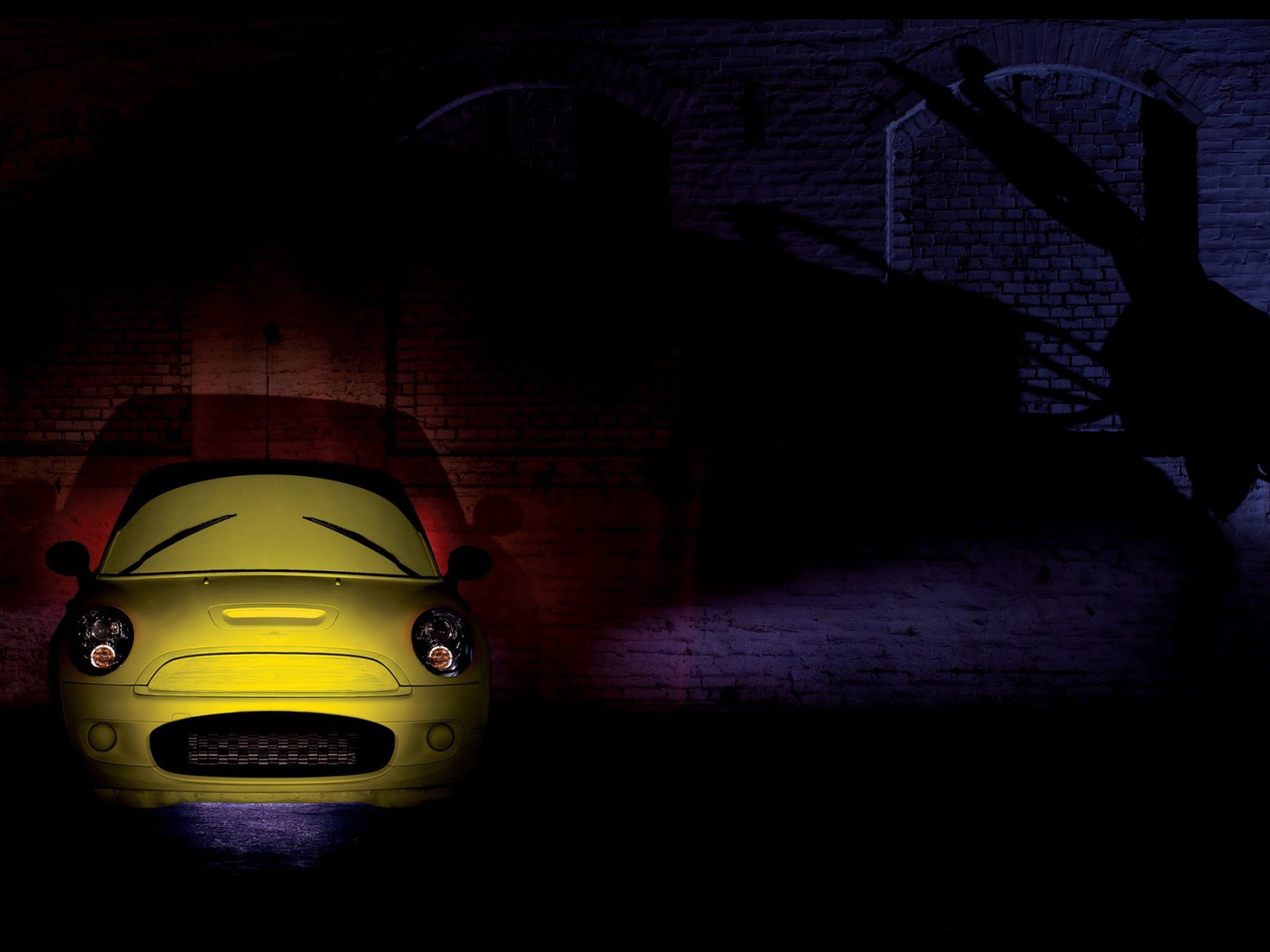 Желтый мини