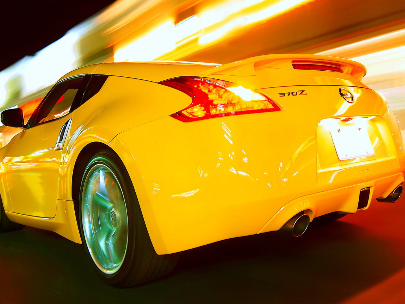 Спортивное купе Ниссан 370Z