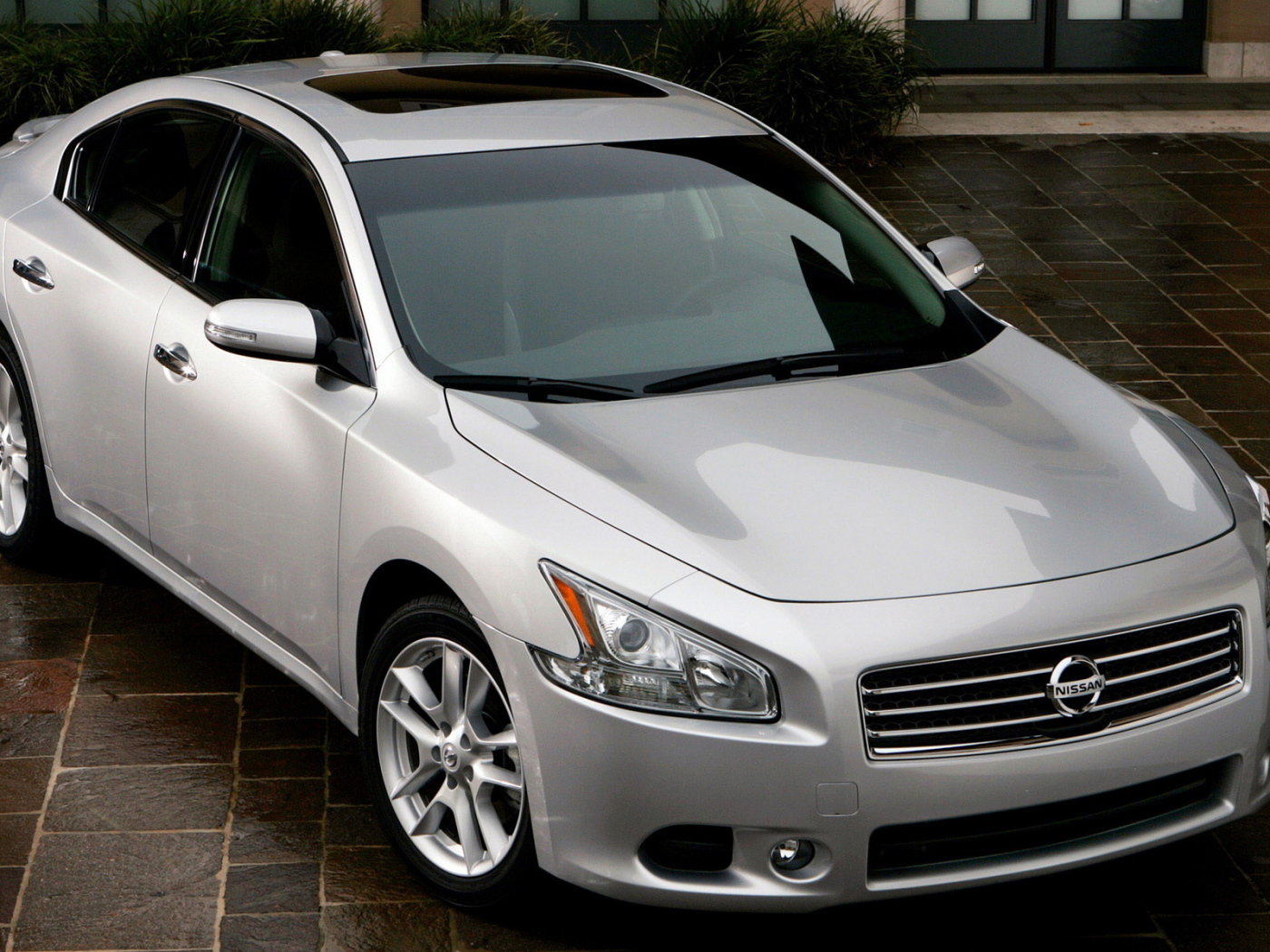 Ниссан Максима