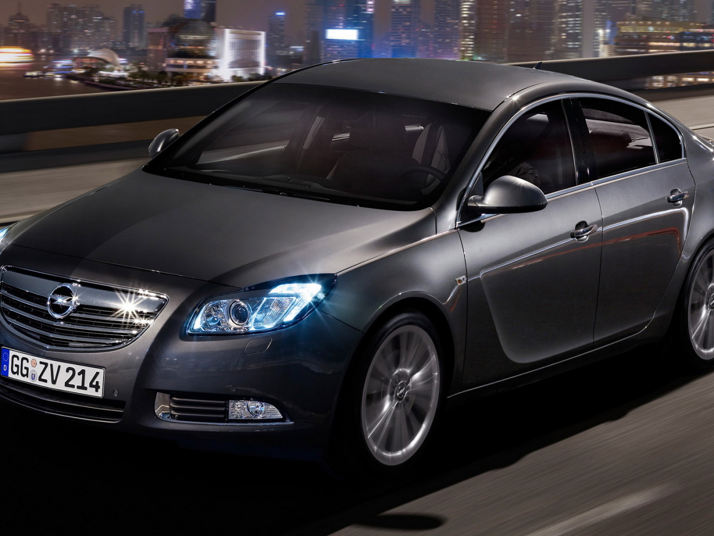 Опель Инсигния Хэтчбек