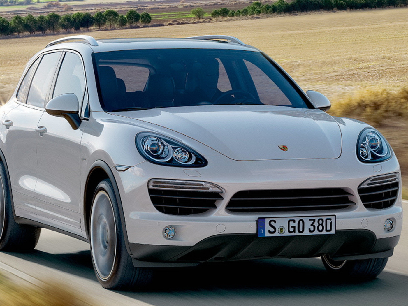 Белоснежный Cayenne