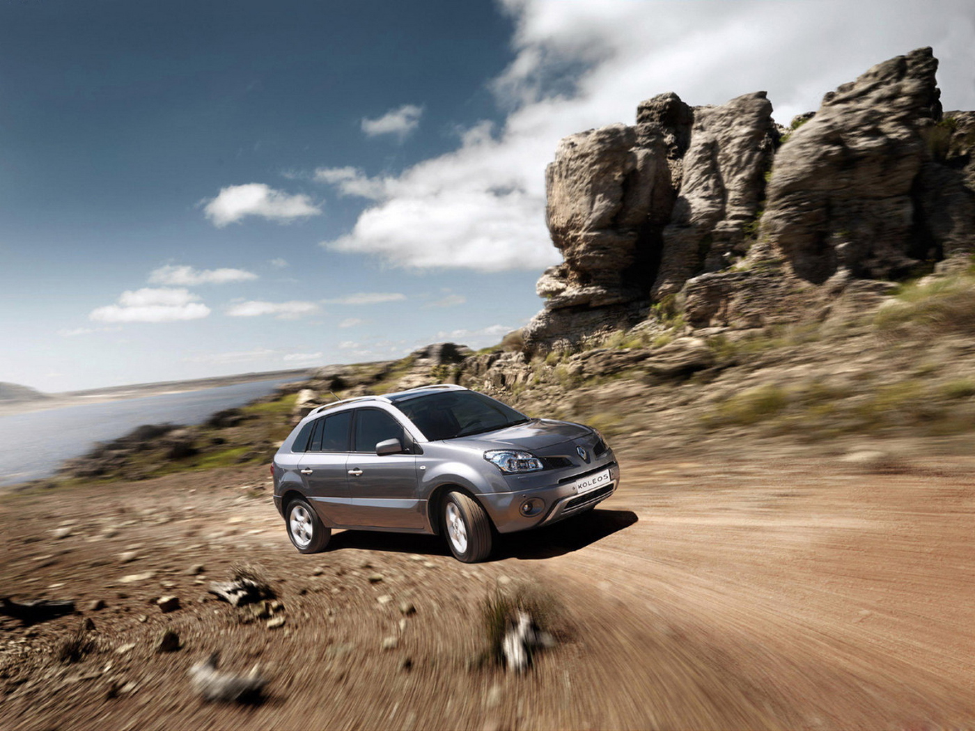 Рено Колеос