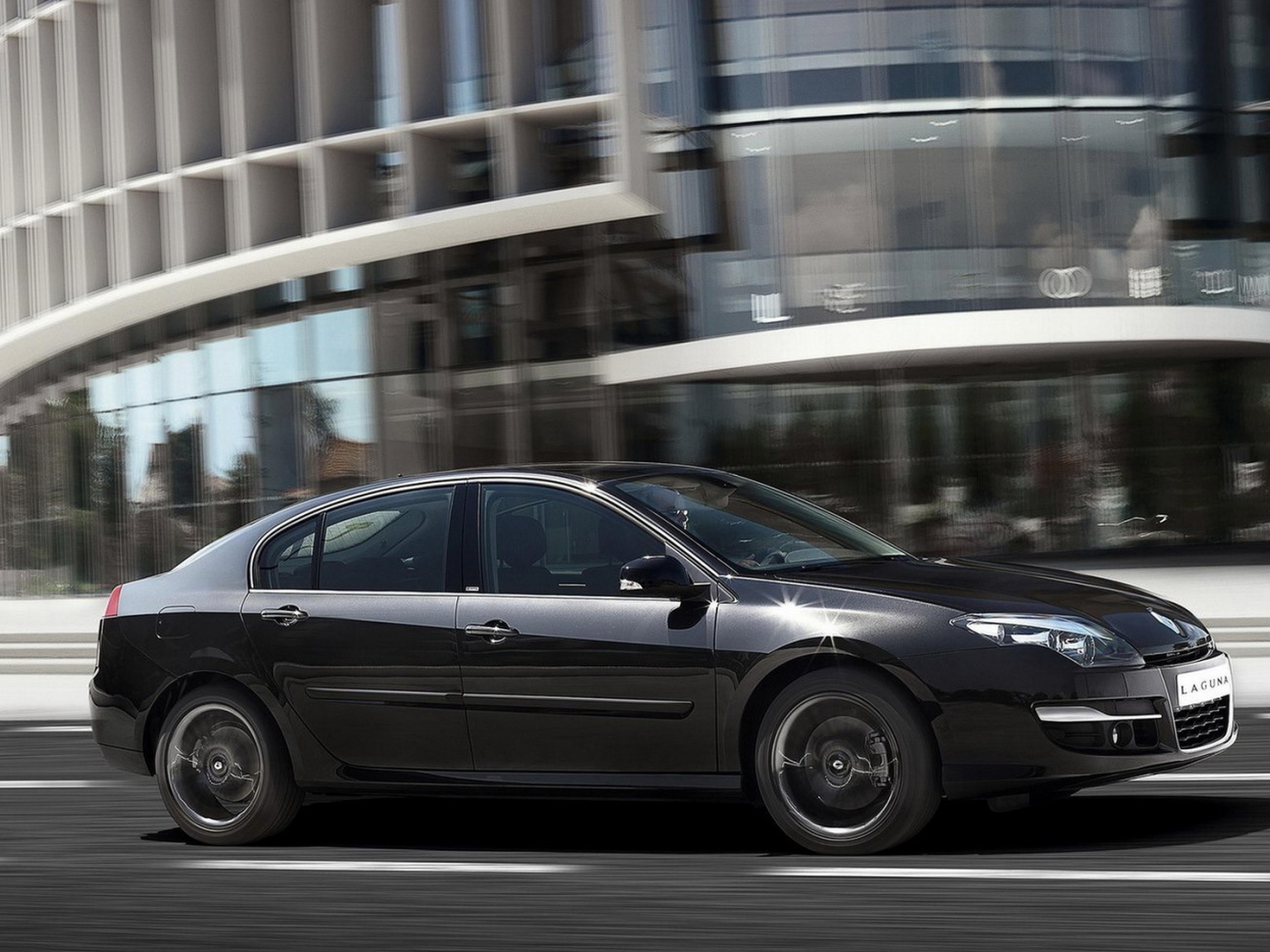 Новый Рено Лагуна