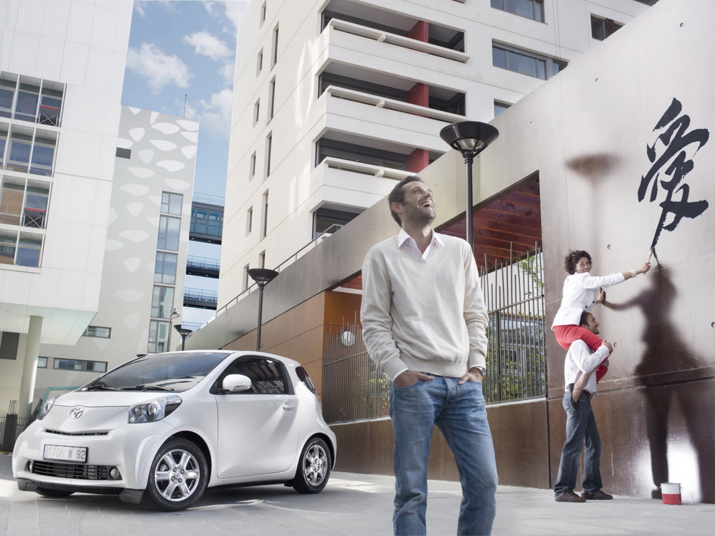 Тойота Ай Кью