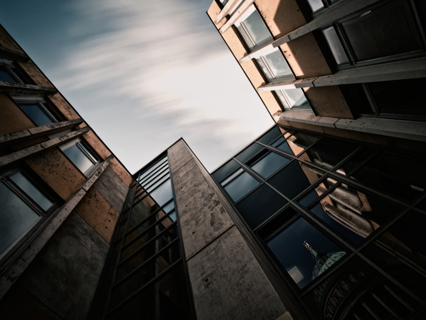 Городской двор