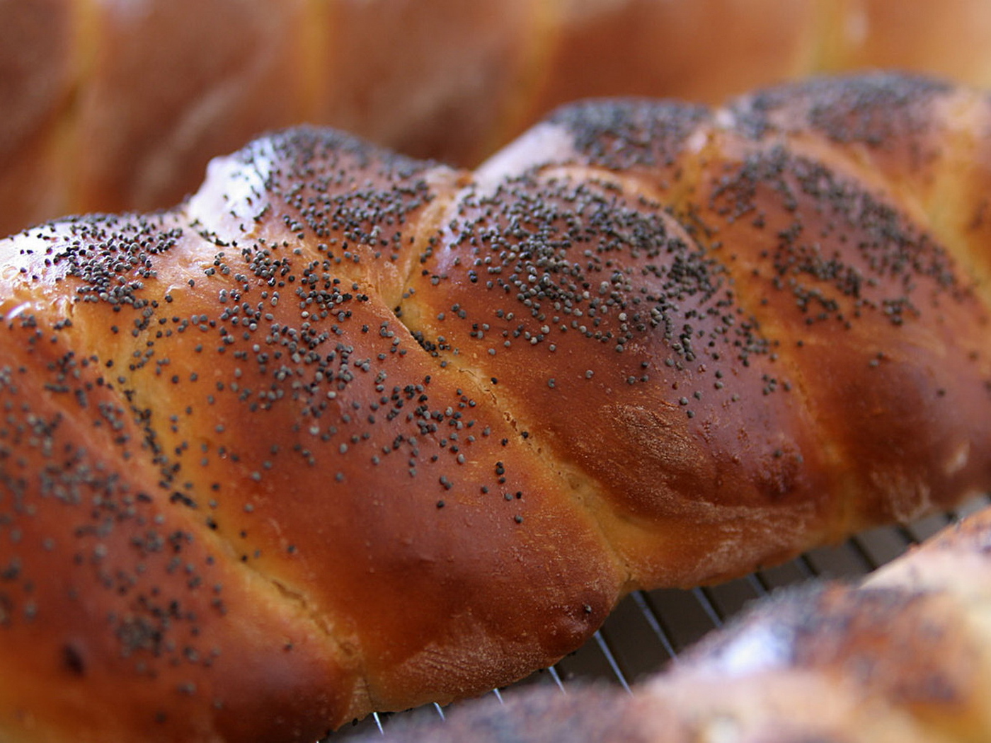 Хрустящий батон с маком