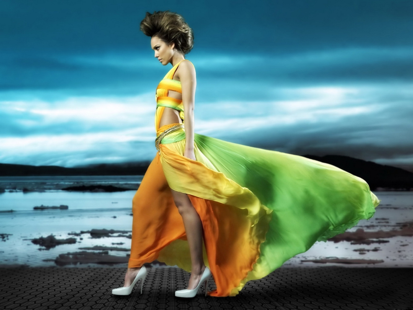 Джессика Алба