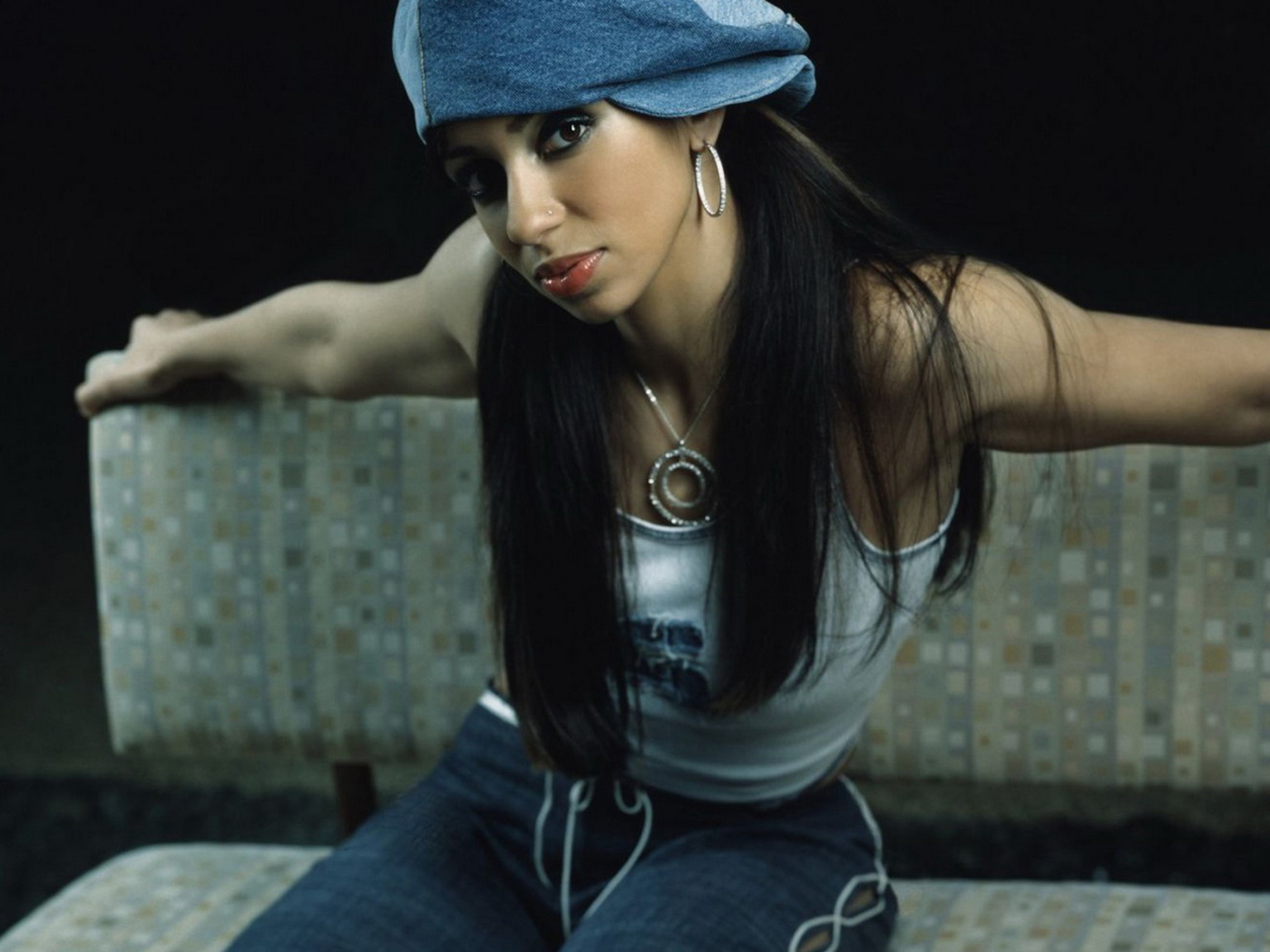 Миа Харрисон