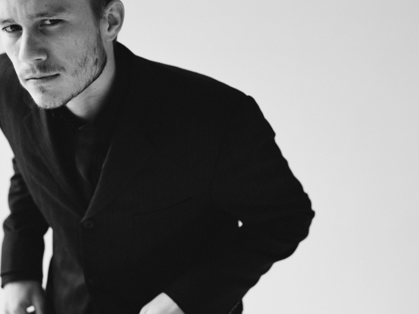 Хит Леджер в костюме