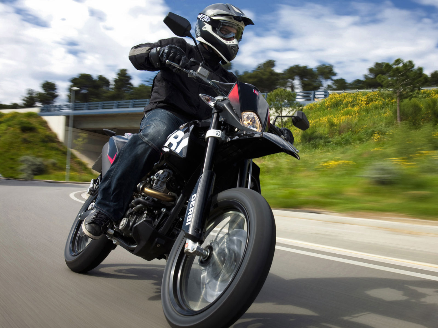 Дерби Сендра