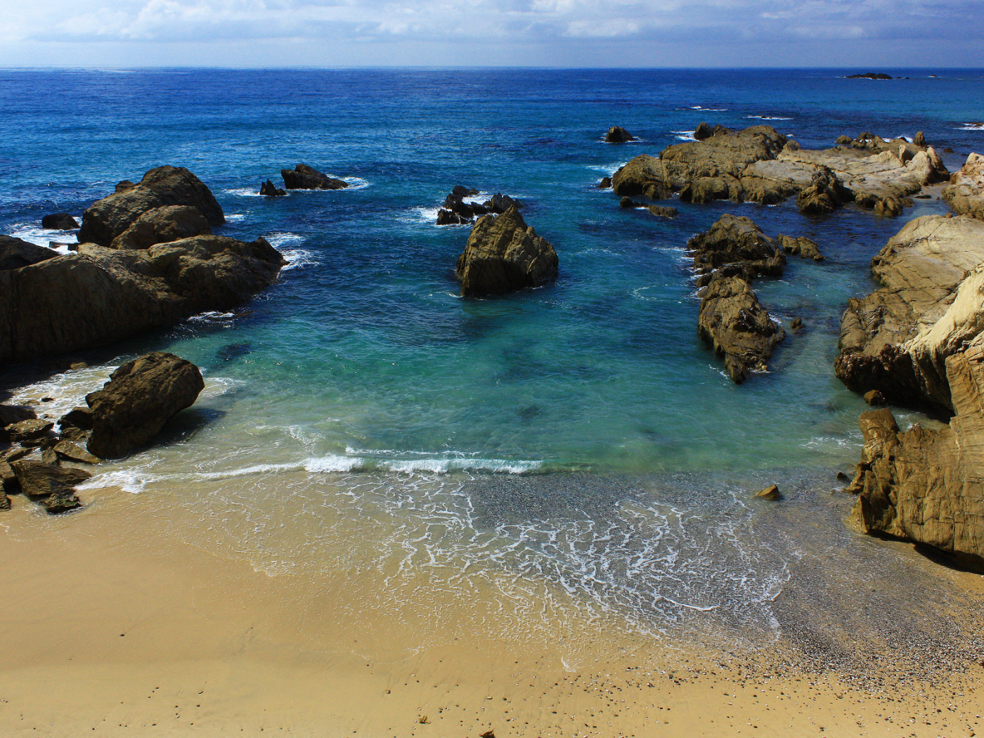 На берегу моря