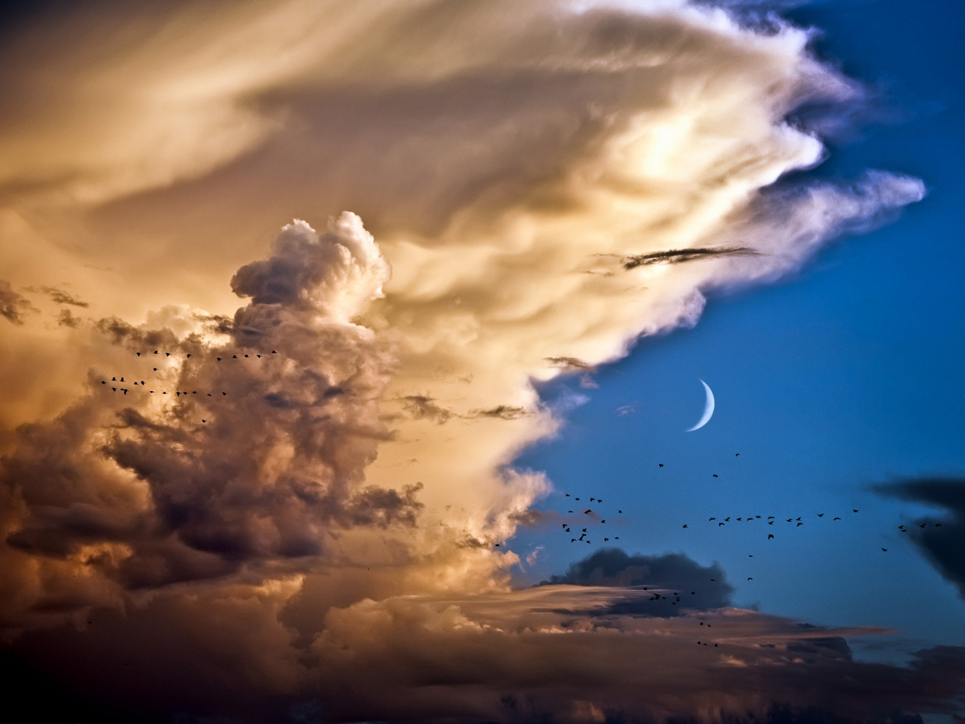 Луна и Венера над Испанией