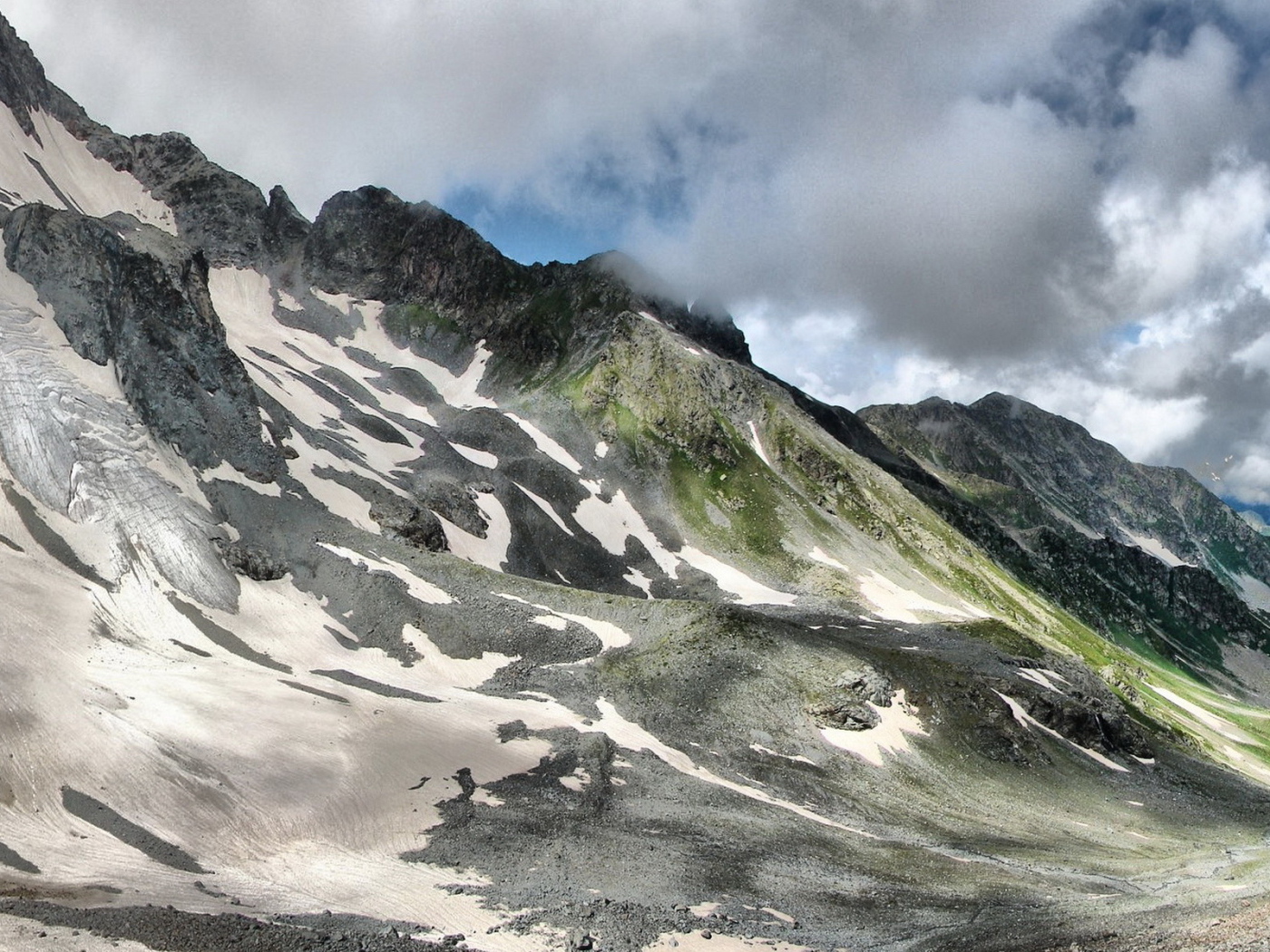 Горный склон