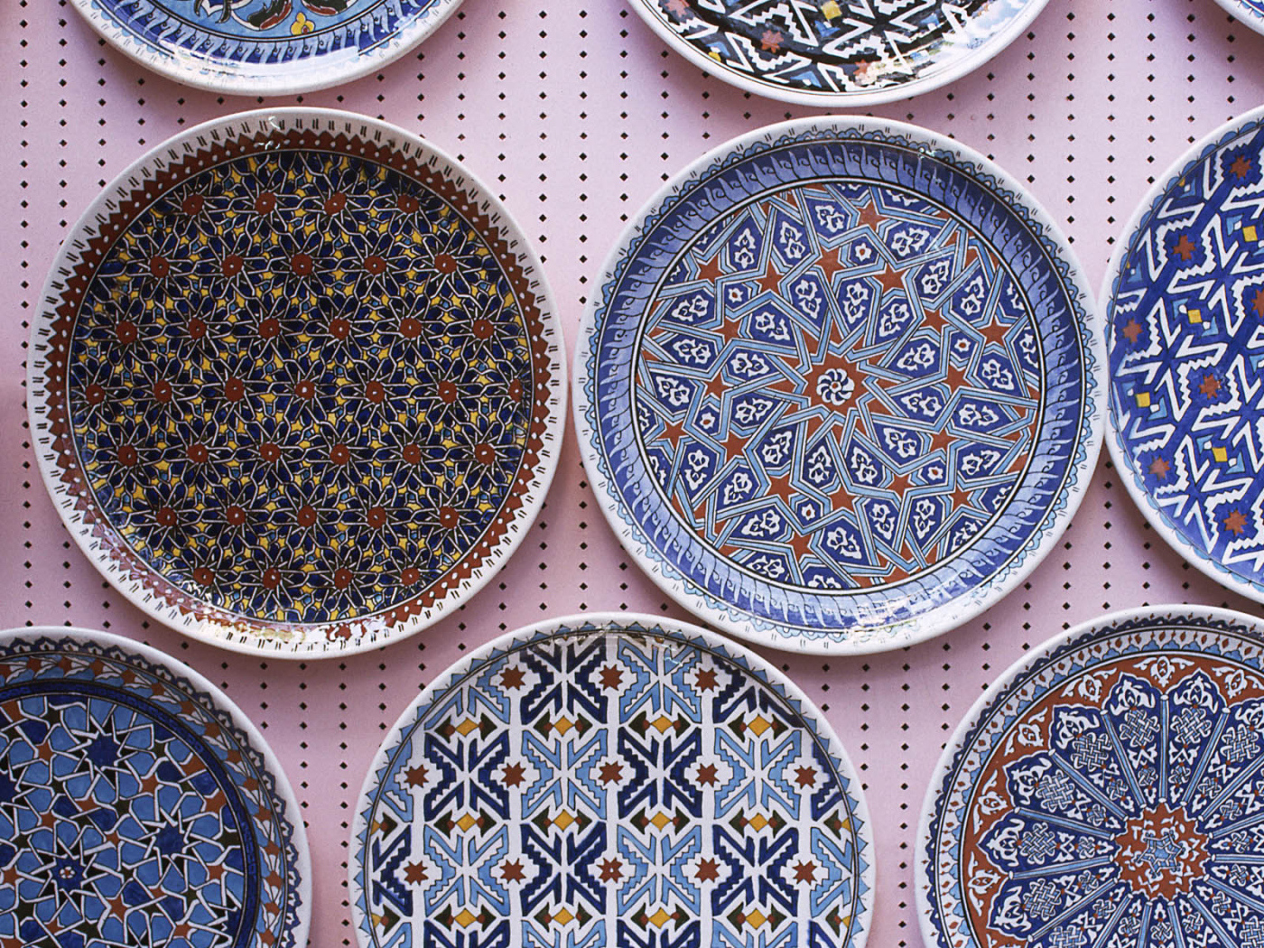 Расписные тарелки