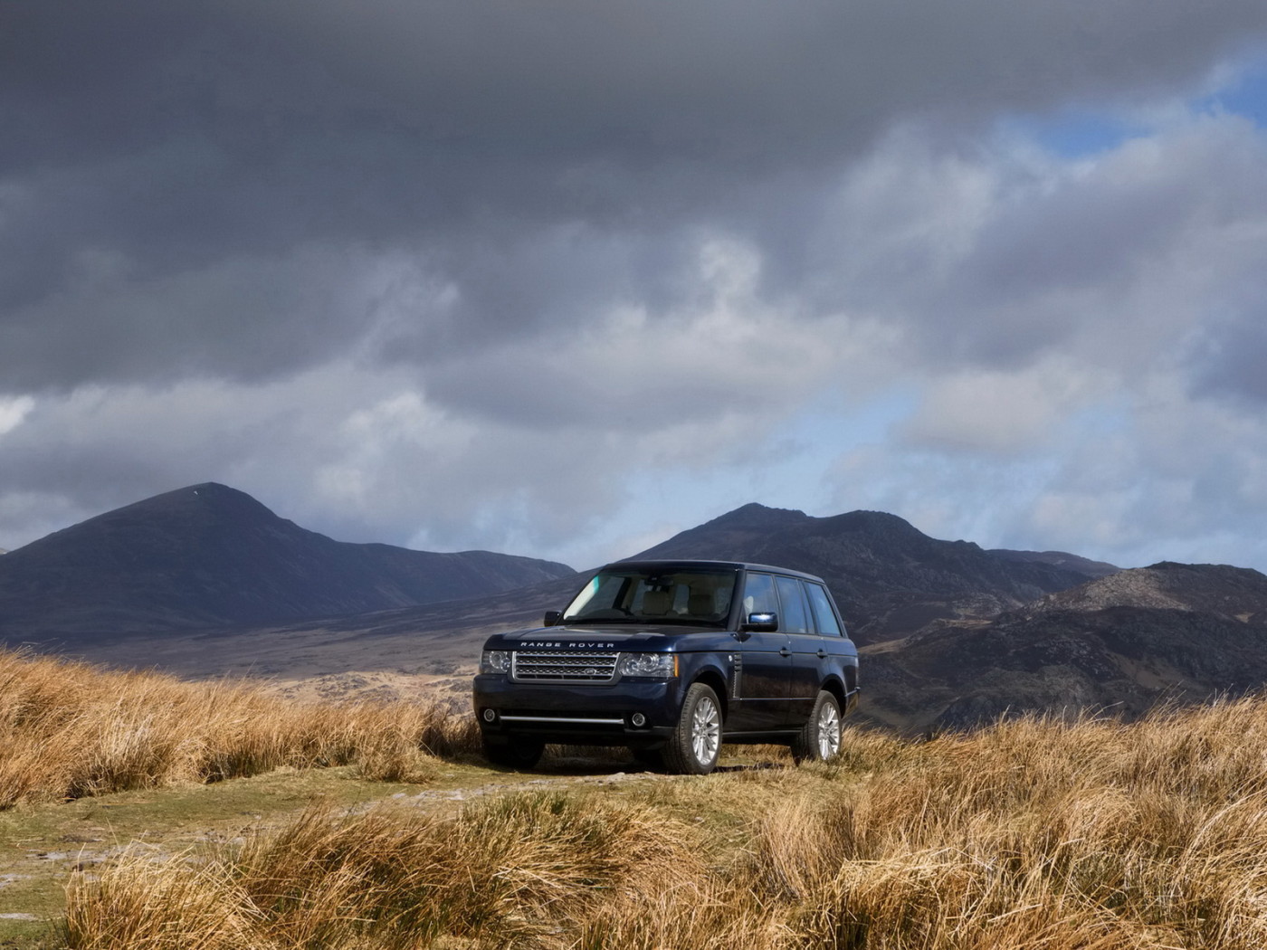 Land-Rover-Range-Rover