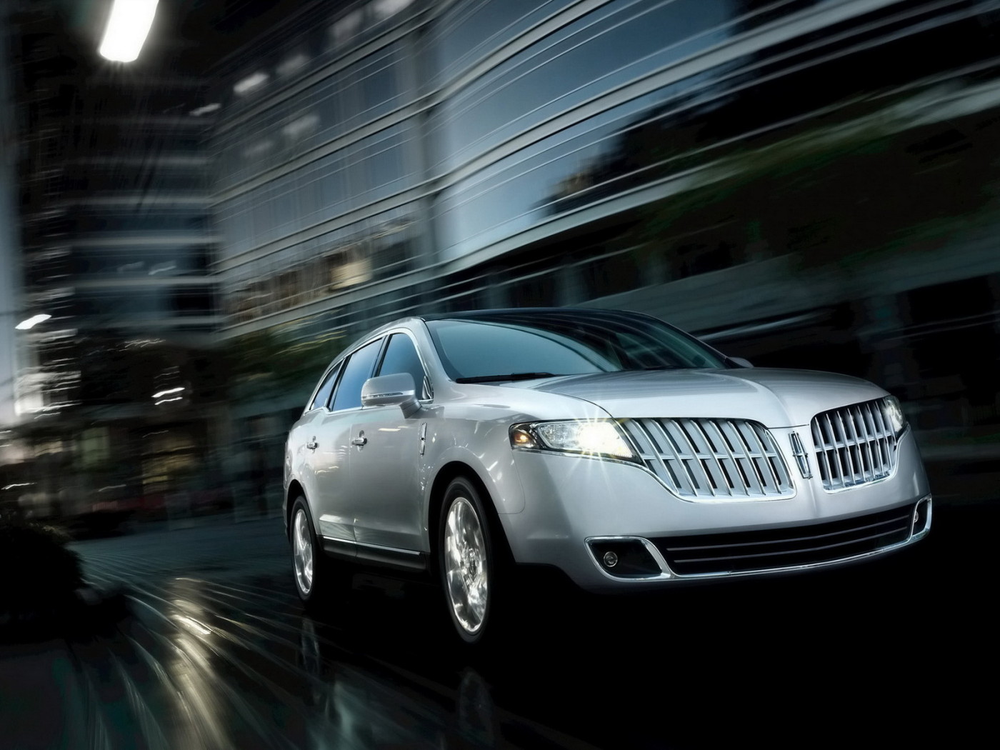 2011-Lincoln-MKT