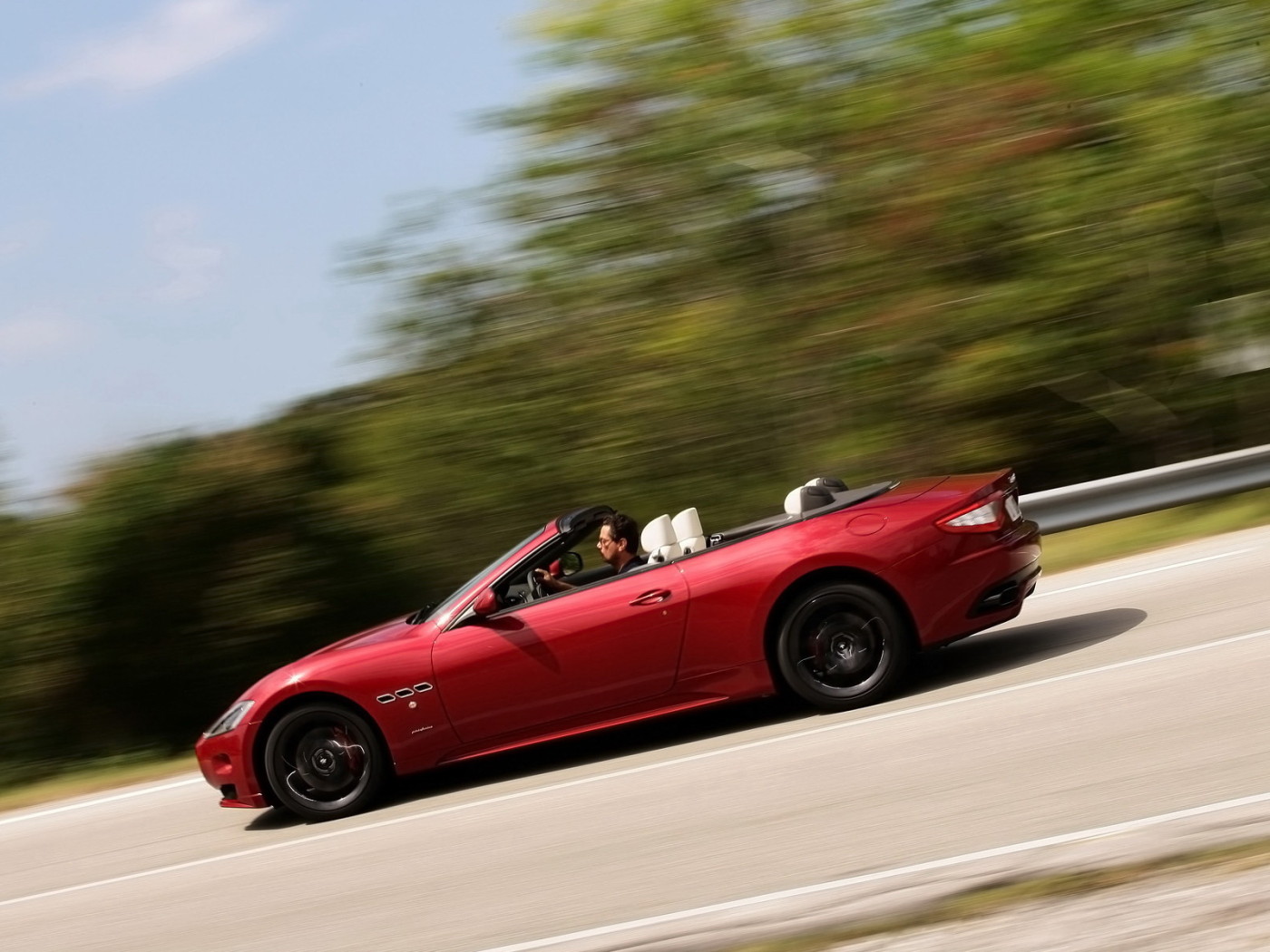 Maserati-GranCabrio-Sport