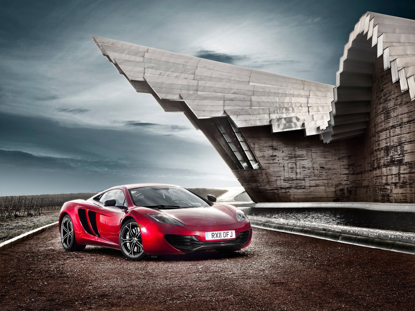 McLaren-MP4-12C