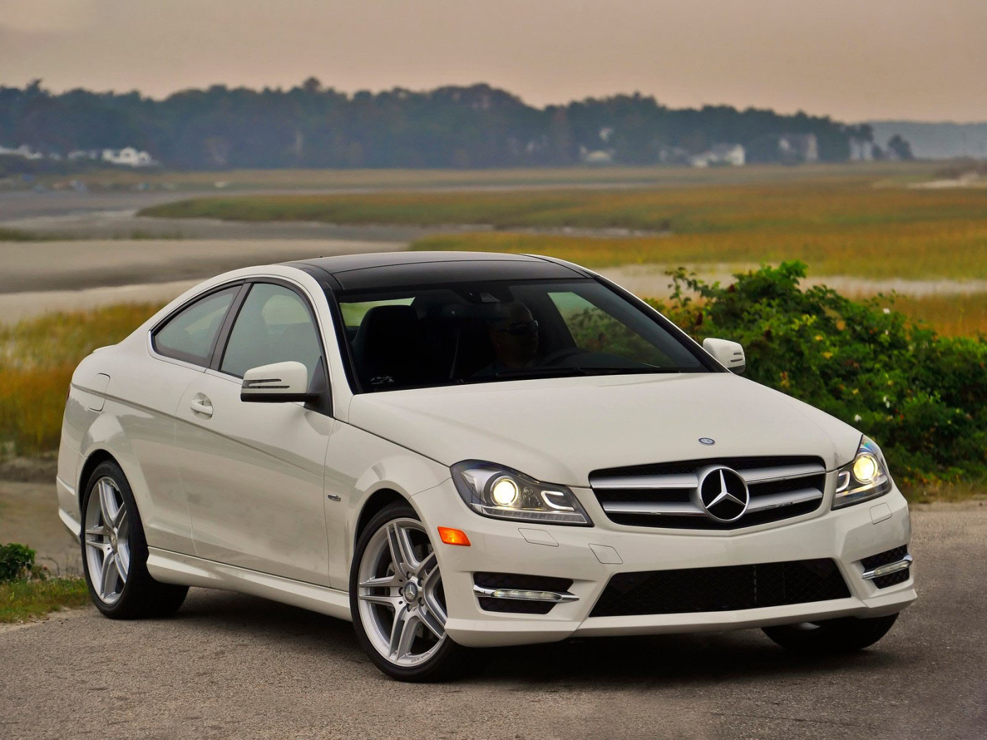 Mercedes-Benz-C-Class Coupe