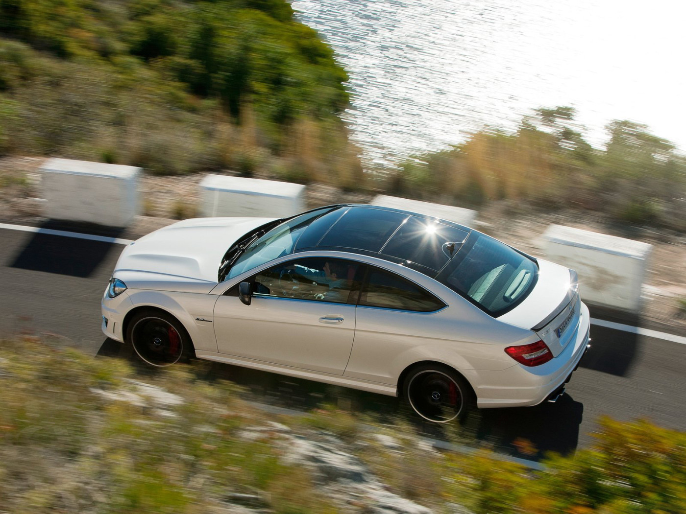 Mercedes-Benz-C63 AMG Coupe