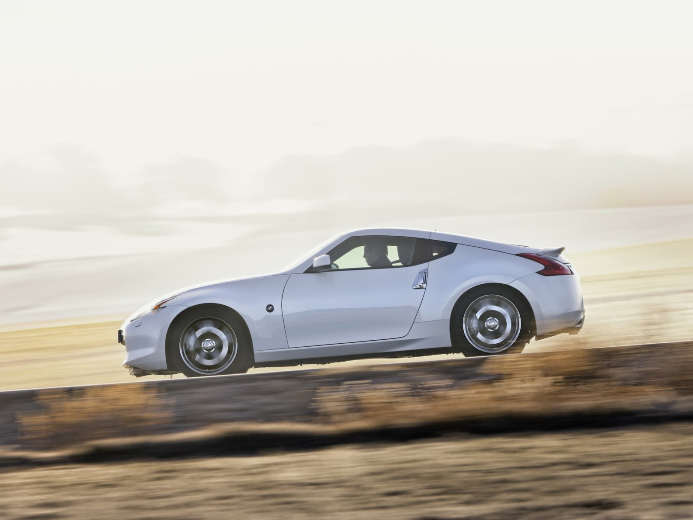Nissan-370Z 2011