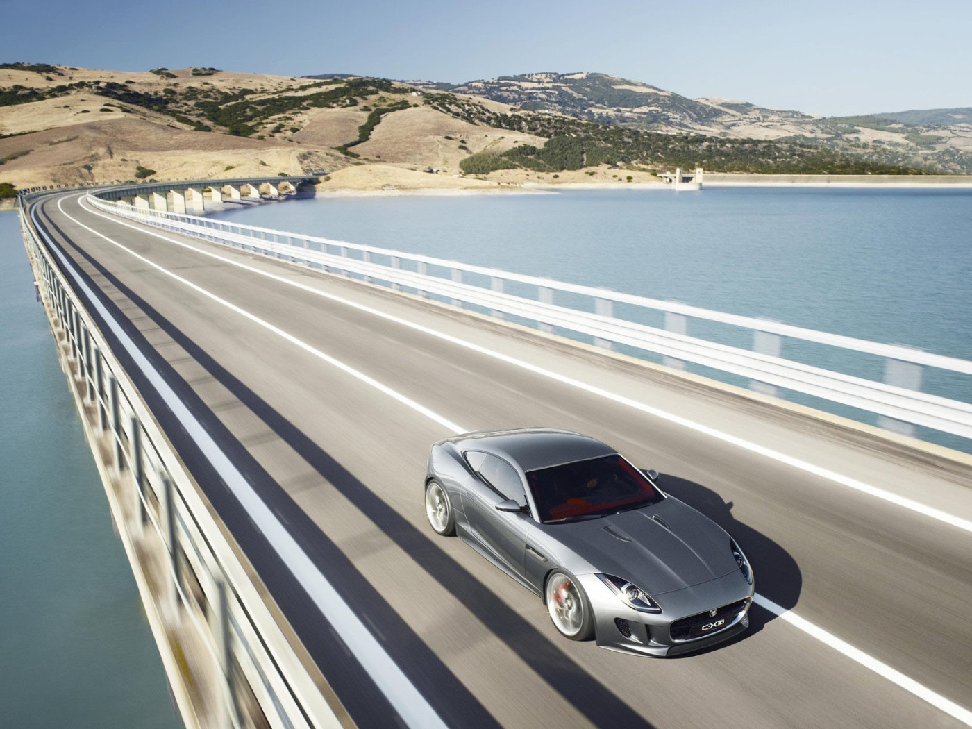 Jaguar-C-X16 Concept 2011