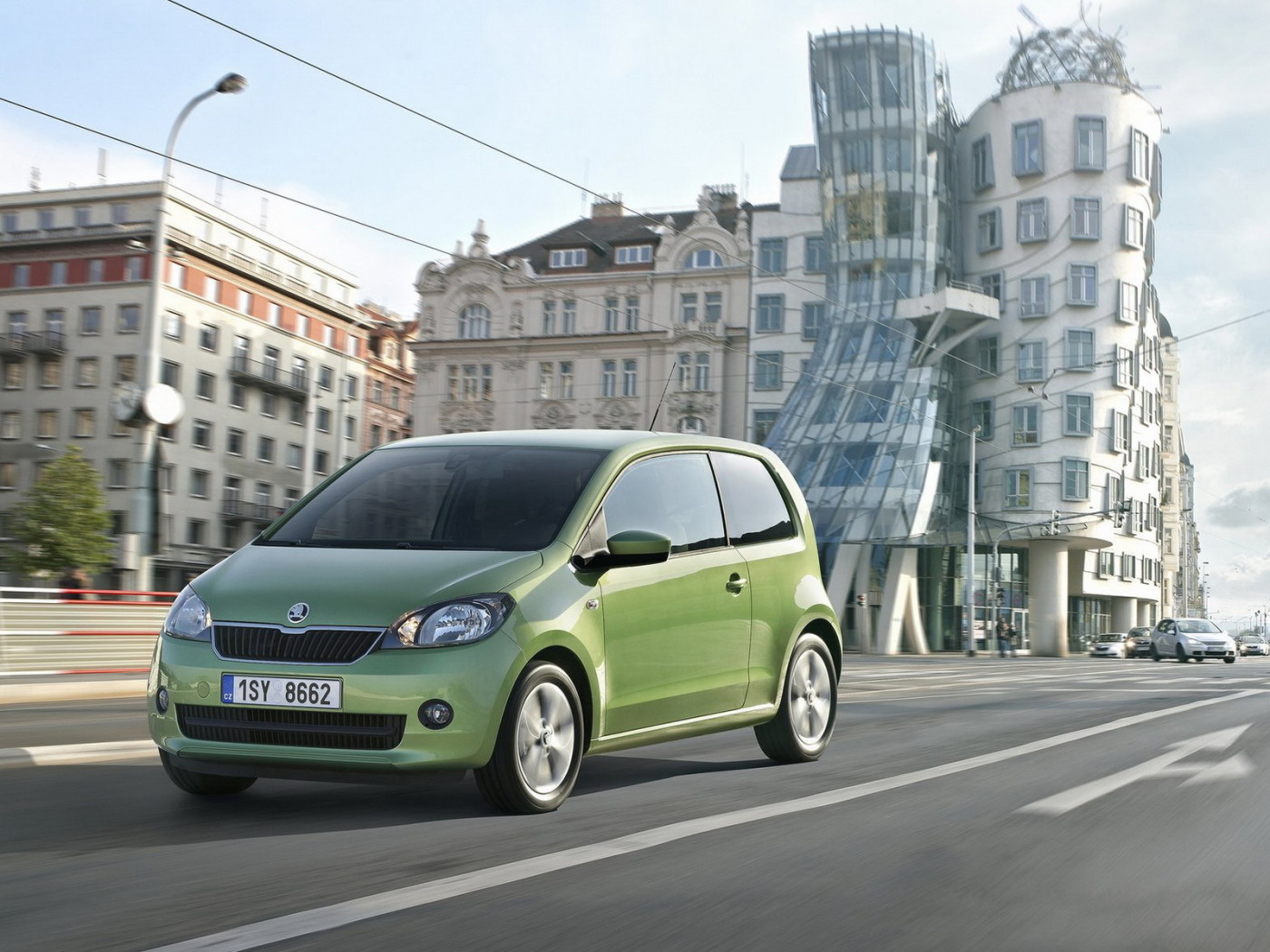 Зеленый Skoda-Citigo