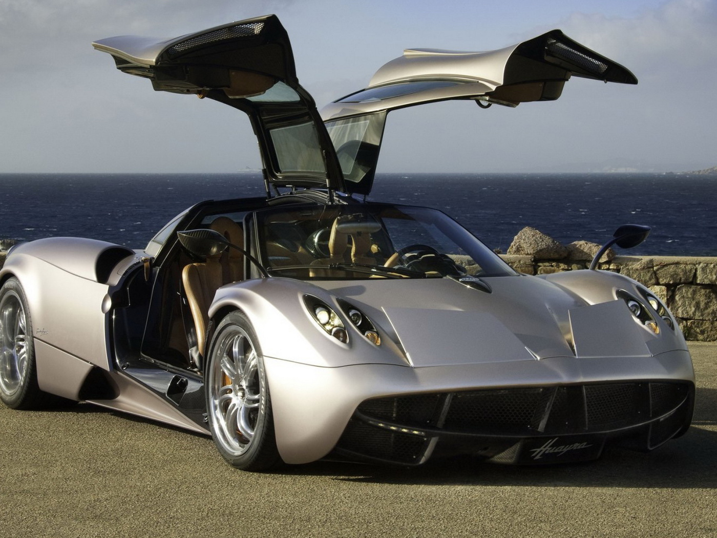 Pagani-Huayra 2012