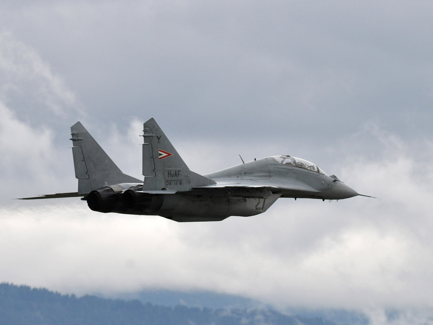 истребитель МИГ-29