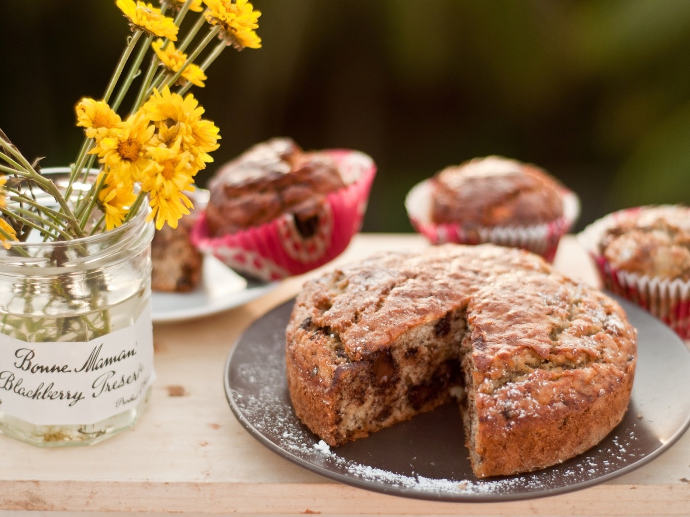 Кексы и пирог