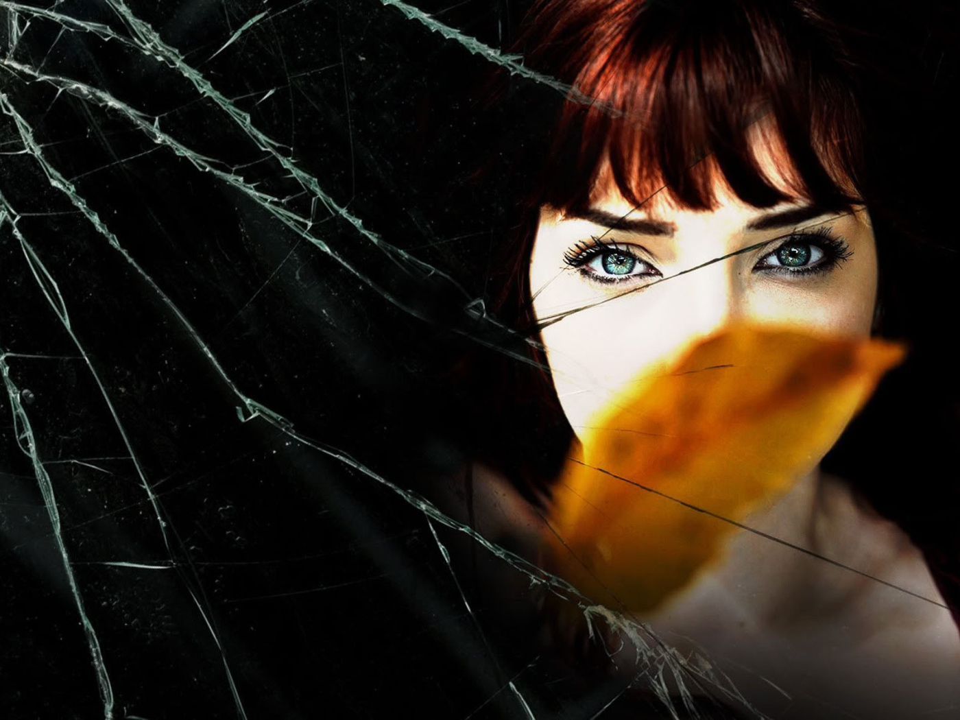 Сьюзан Кофи в отражении