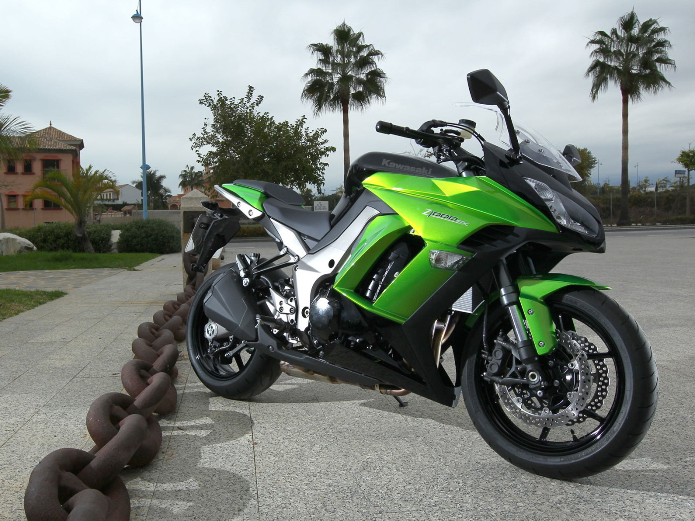 Kawasaki Z1000SX