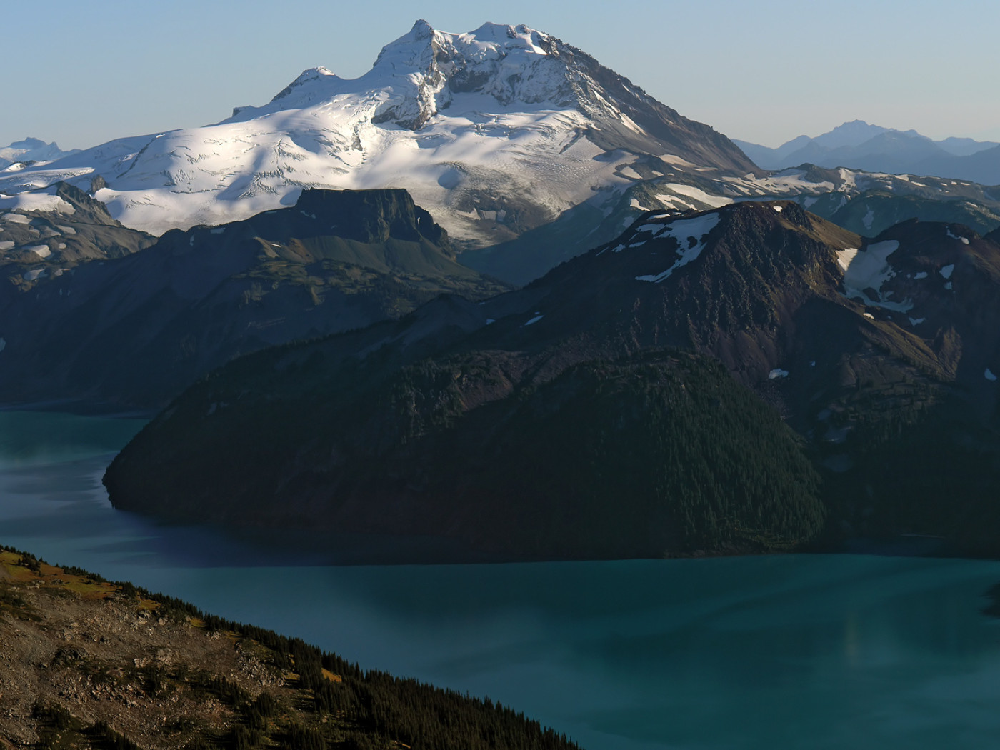 Озеро в горах