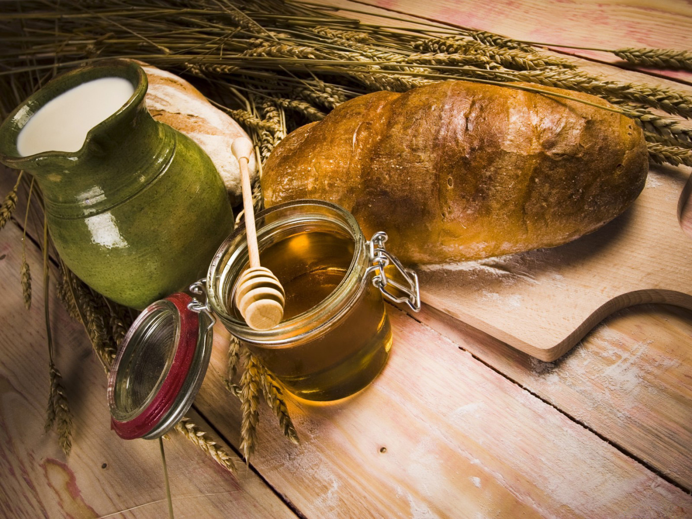 Мед и хлеб