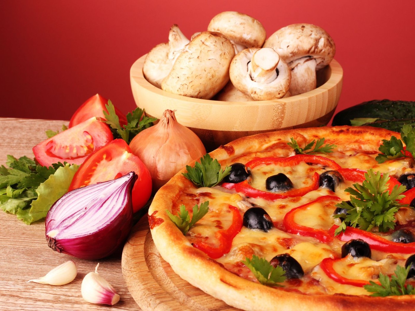 Пицца с шампиньонами