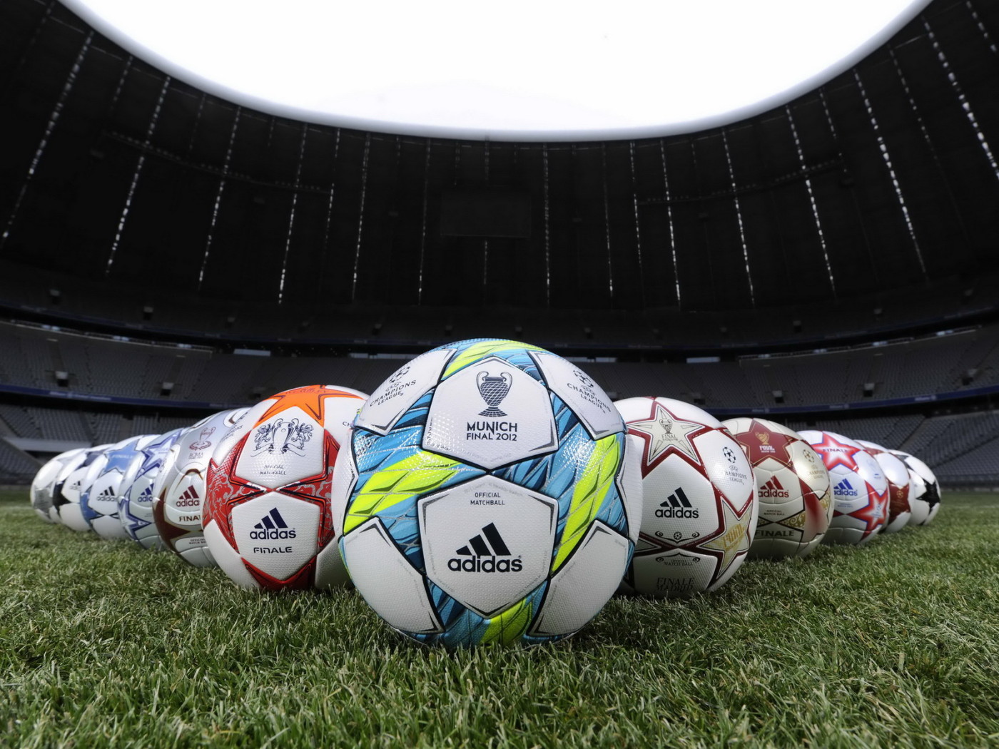 Официальный мяч евро 2012
