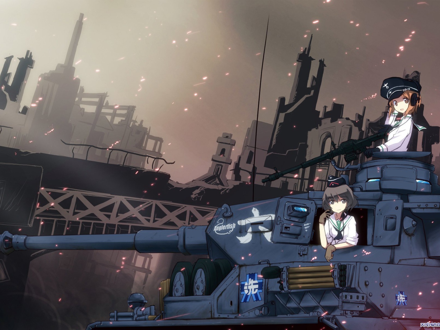 Девушки и танки